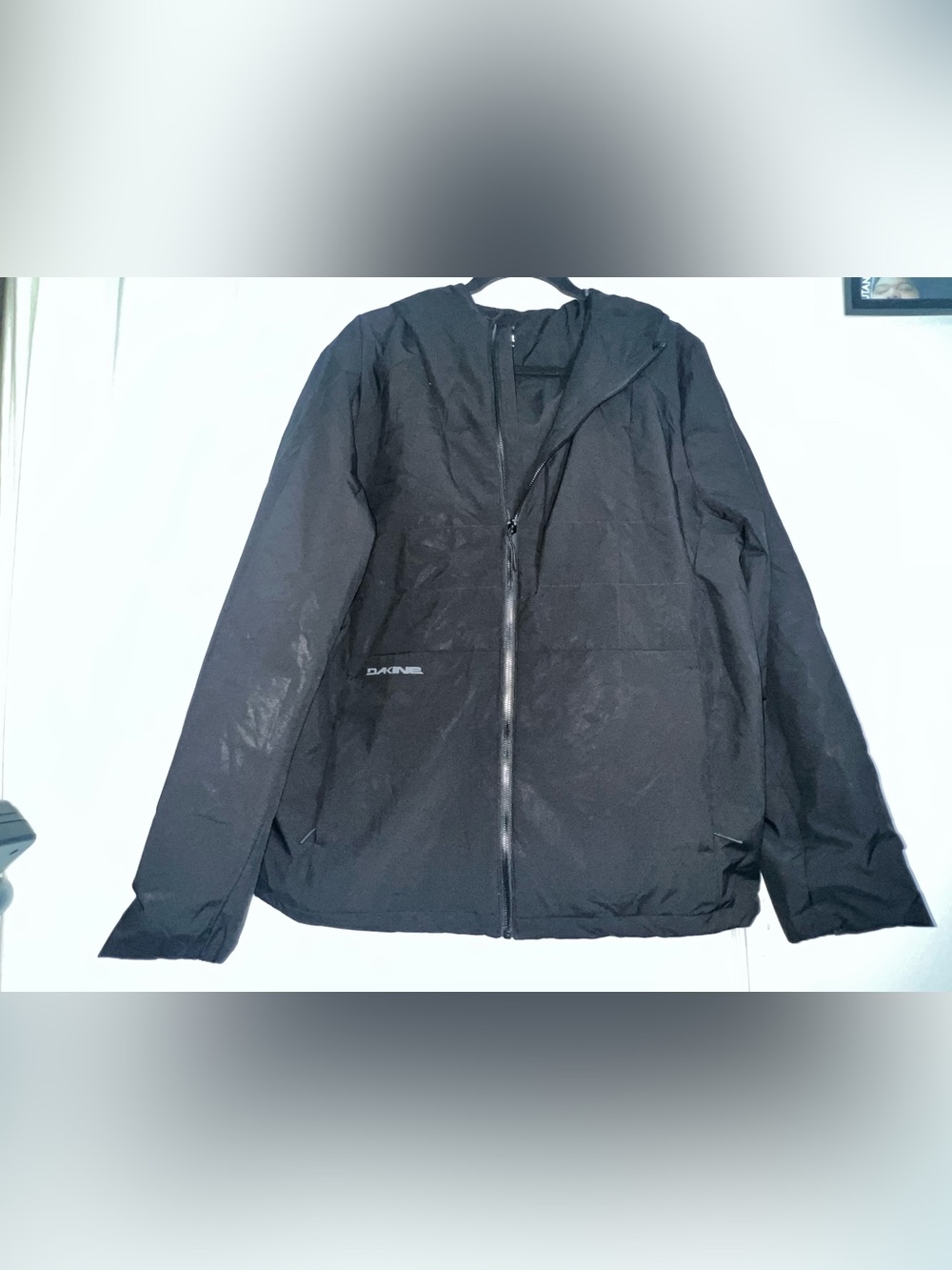 Dakine Black Lightweight Hooded Jacket with Full Zip - Picture 2 of 14
